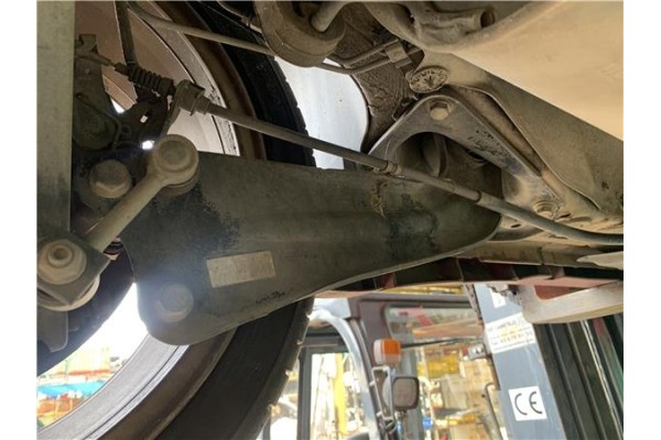 Recambio de brazo superior izquierdo suspension trasero para seat altea (5p1) 2.0 tdi 16v referencia OEM IAM 1K0505223K  