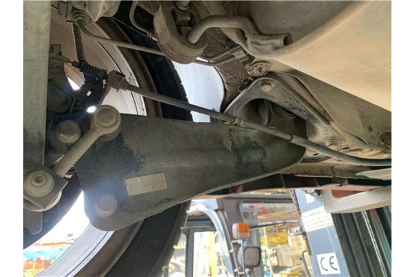 Recambio de brazo superior izquierdo suspension trasero para seat altea (5p1) 2.0 tdi 16v referencia OEM IAM 1K0505223K  