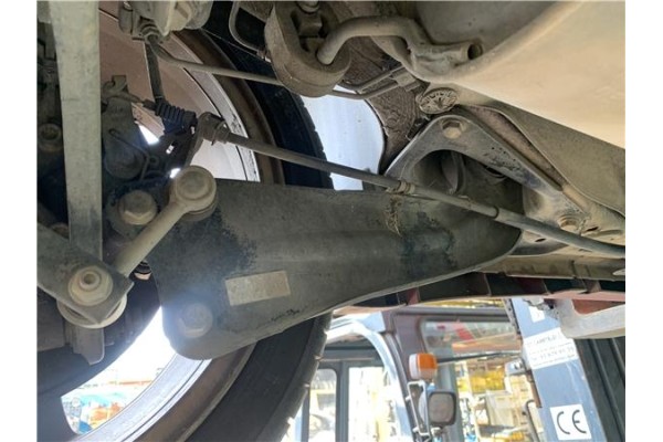 Recambio de brazo superior izquierdo suspension trasero para seat altea (5p1) 2.0 tdi 16v referencia OEM IAM 1K0505223K  