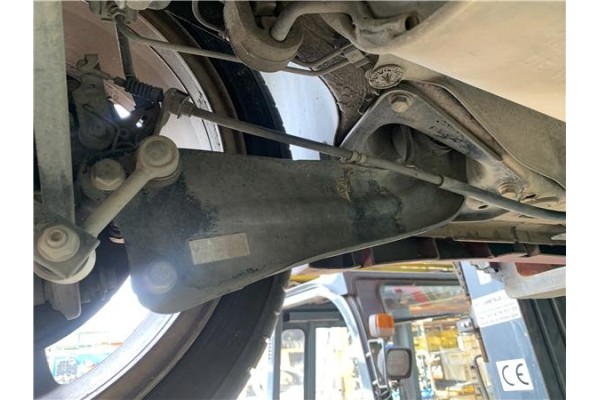 Recambio de brazo superior izquierdo suspension trasero para seat altea (5p1) 2.0 tdi 16v referencia OEM IAM 1K0505223K  