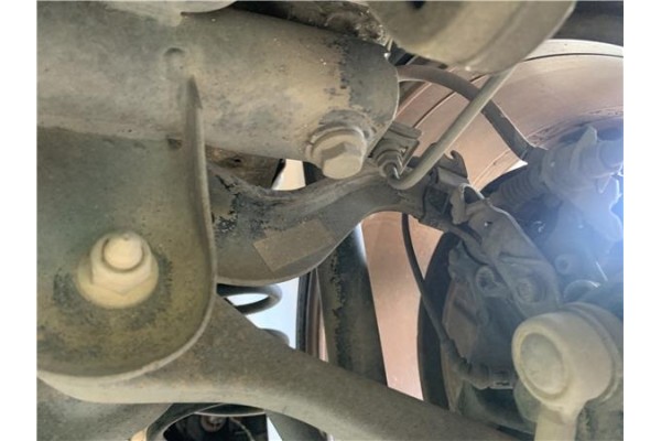 Recambio de brazo suspension trasero izquierdo para seat altea (5p1) 2.0 tdi 16v referencia OEM IAM 1K0505323N 5Q0505323C 