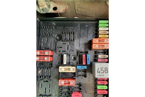 Recambio de caja fusibles/rele para seat altea (5p1) 2.0 tdi 16v referencia OEM IAM 01394932 1K0937124K 