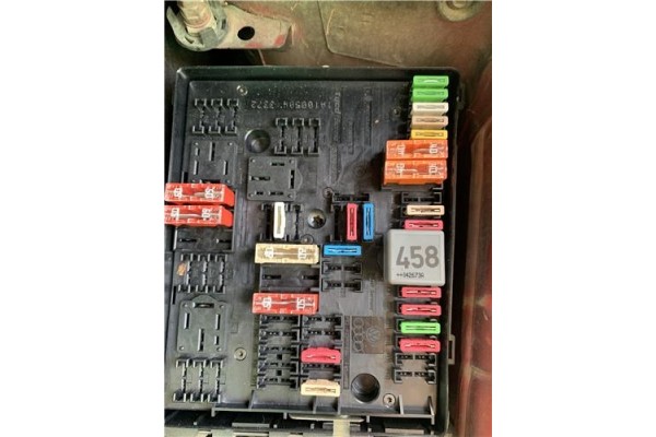 Recambio de caja fusibles/rele para seat altea (5p1) 2.0 tdi 16v referencia OEM IAM 01394932 1K0937124K 