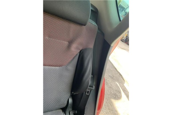 Recambio de cinturon seguridad trasero izquierdo para seat altea (5p1) 2.0 tdi 16v referencia OEM IAM 5P0857805D  