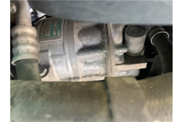 Recambio de compresor aire acond. para seat altea (5p1) 2.0 tdi 16v referencia OEM IAM 1K0820803G 8675F 