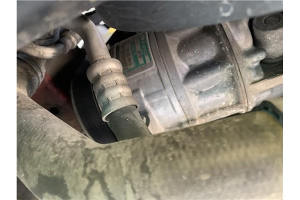Recambio de compresor aire acond. para seat altea (5p1) 2.0 tdi 16v referencia OEM IAM 1K0820803G 8675F 