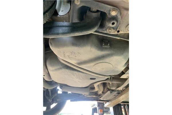 Recambio de deposito combustible para seat altea (5p1) 2.0 tdi 16v referencia OEM IAM 1K0201085M 1K0201060DP 