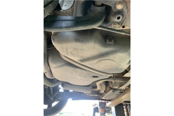 Recambio de deposito combustible para seat altea (5p1) 2.0 tdi 16v referencia OEM IAM 1K0201085M 1K0201060DP 