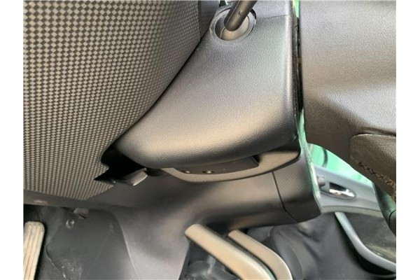 Recambio de embellecedor columna direccion para seat altea (5p1) 2.0 tdi 16v referencia OEM IAM 5P0858565B 5P0858566C1UQ 