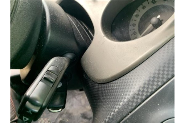 Recambio de embellecedor columna direccion para seat altea (5p1) 2.0 tdi 16v referencia OEM IAM 5P0858565B 5P0858566C1UQ 