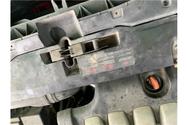 Recambio de frente delantero para seat altea (5p1) 2.0 tdi 16v referencia OEM IAM 5P0805588B  