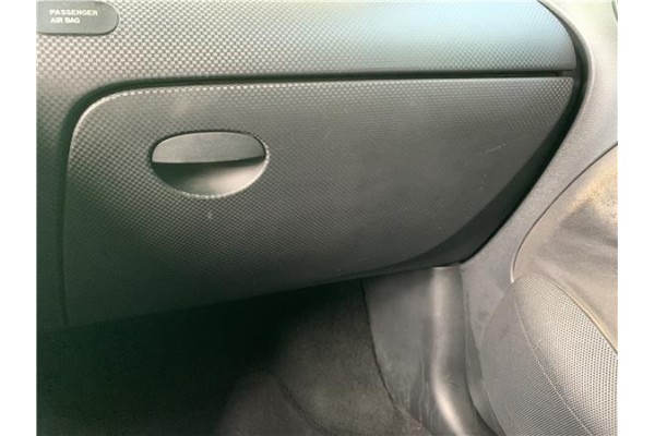 Recambio de guantera salpicadero para seat altea (5p1) 2.0 tdi 16v referencia OEM IAM 5P1857095D 5P1857121C 