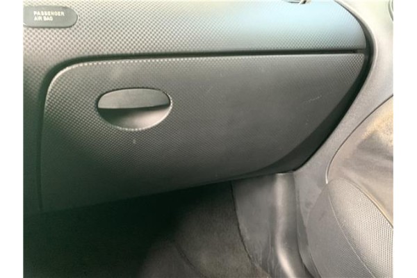 Recambio de guantera salpicadero para seat altea (5p1) 2.0 tdi 16v referencia OEM IAM 5P1857095D 5P1857121C 