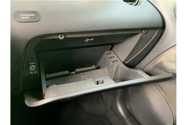 Recambio de guantera salpicadero para seat altea (5p1) 2.0 tdi 16v referencia OEM IAM 5P1857095D 5P1857121C 