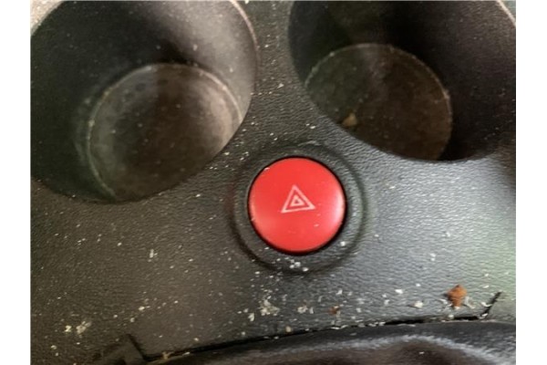 Recambio de interruptor luces emergencia para seat altea (5p1) 2.0 tdi 16v referencia OEM IAM 5P0953235A  