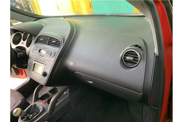 Recambio de kit airbag para seat altea (5p1) 2.0 tdi 16v referencia OEM IAM 5P0880201AJ 5P0880204E 