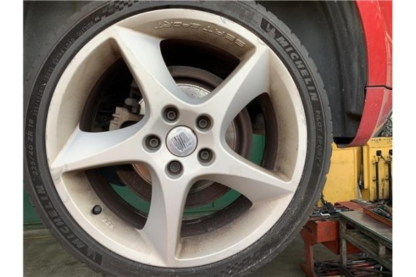 Recambio de llanta para seat altea (5p1) 2.0 tdi 16v referencia OEM IAM 5P0601025A  