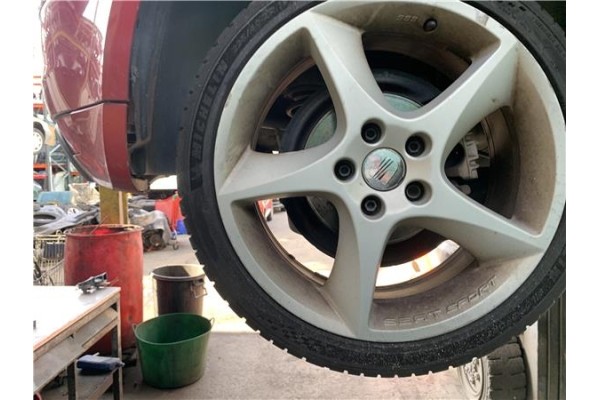 Recambio de llanta para seat altea (5p1) 2.0 tdi 16v referencia OEM IAM 5P0601025A  
