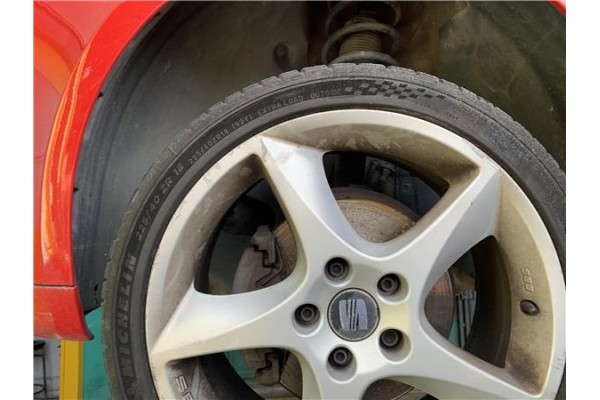 Recambio de llanta para seat altea (5p1) 2.0 tdi 16v referencia OEM IAM 5P0601025A  