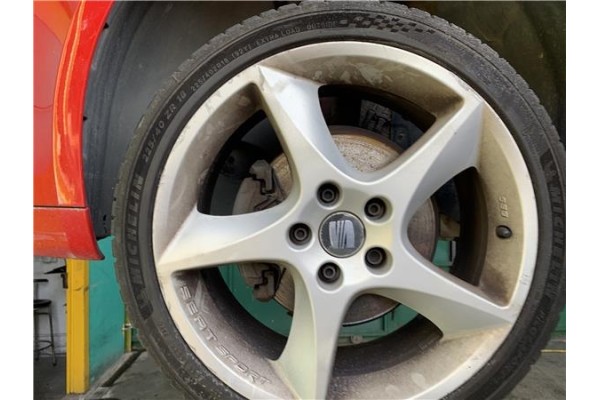 Recambio de llanta para seat altea (5p1) 2.0 tdi 16v referencia OEM IAM 5P0601025A  