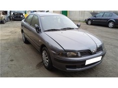 mitsubishi carisma berlina 4 (da0) del año 2004