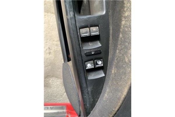 Recambio de mando elevalunas delantero izquierdo para seat altea (5p1) 2.0 tdi 16v referencia OEM IAM 1K4959857C  