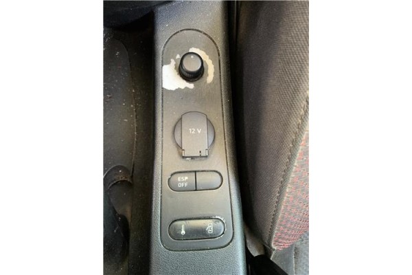 Recambio de mando retrovisor electrico para seat altea (5p1) 2.0 tdi 16v referencia OEM IAM 5P0959565B  