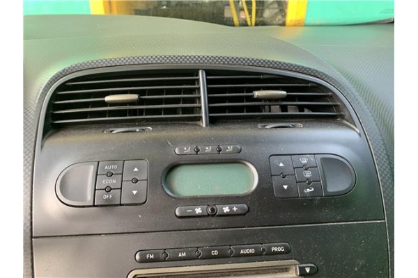 Recambio de mandos climatizador para seat altea (5p1) 2.0 tdi 16v referencia OEM IAM 5P0907044B  
