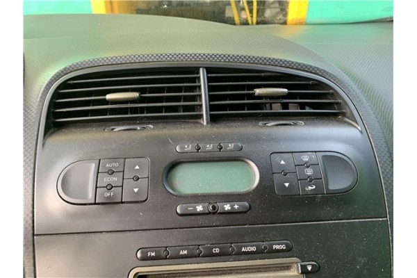Recambio de mandos climatizador para seat altea (5p1) 2.0 tdi 16v referencia OEM IAM 5P0907044B  