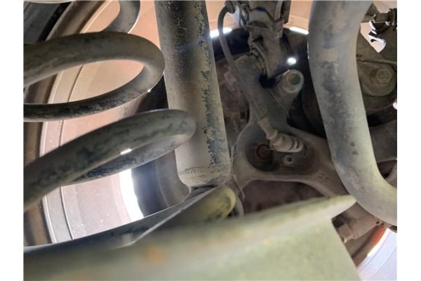 Recambio de mangueta trasero izquierda para seat altea (5p1) 2.0 tdi 16v referencia OEM IAM 1K0505435N  