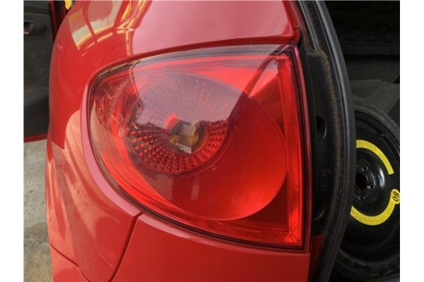 Recambio de piloto trasero izquierdo para seat altea (5p1) 2.0 tdi 16v referencia OEM IAM 5P0945111B  