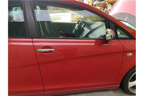 Recambio de puerta delantero derecha para seat altea (5p1) 2.0 tdi 16v referencia OEM IAM 5P0831056  