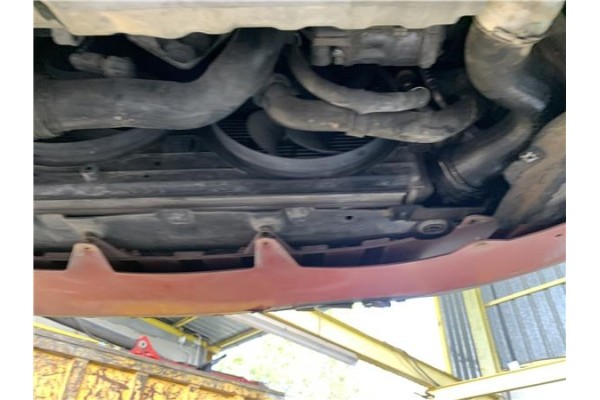 Recambio de refuerzo paragolpes para seat altea (5p1) 2.0 tdi 16v referencia OEM IAM 5P0807109A 5P0807109B 