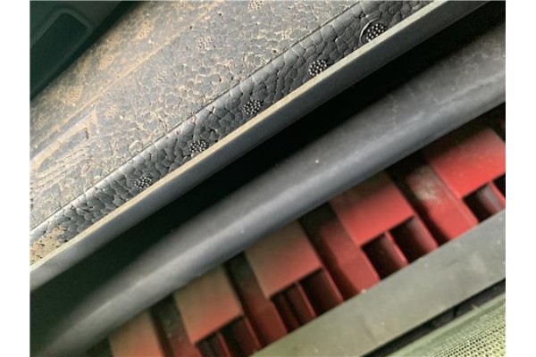 Recambio de refuerzo paragolpes trasero para seat altea (5p1) 2.0 tdi 16v referencia OEM IAM 5P0807305A  