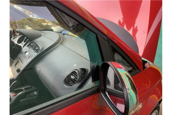 Recambio de retrovisor electrico derecho para seat altea (5p1) 2.0 tdi 16v referencia OEM IAM 5P1857508A  