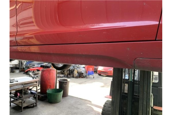 Recambio de spoiler talonera lat. derecha para seat altea (5p1) 2.0 tdi 16v referencia OEM IAM 5P0853852F  