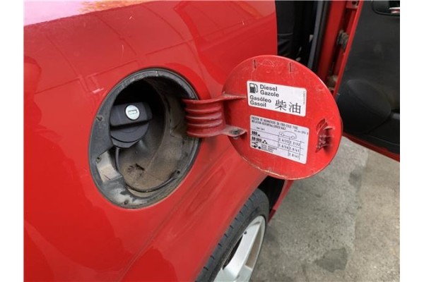 Recambio de tapa exterior combustible para seat altea (5p1) 2.0 tdi 16v referencia OEM IAM 5P0809905D  