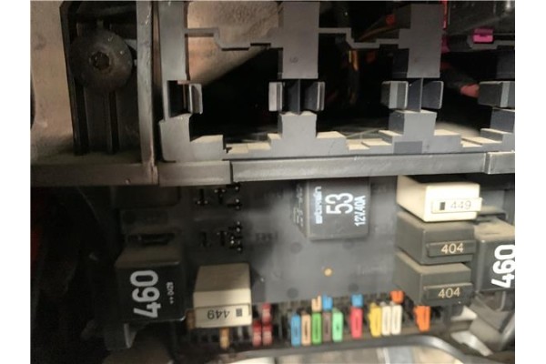 Recambio de caja fusibles/rele para seat altea (5p1) 2.0 tdi 16v referencia OEM IAM 3C8937049E  