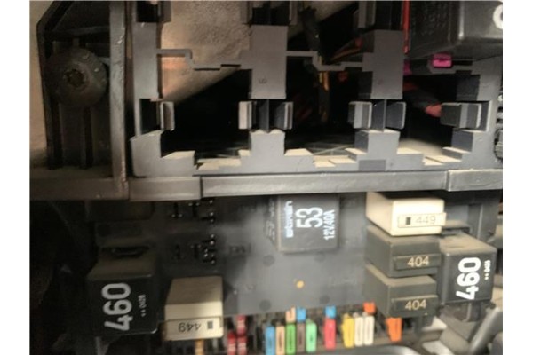 Recambio de caja fusibles/rele para seat altea (5p1) 2.0 tdi 16v referencia OEM IAM 3C8937049E  