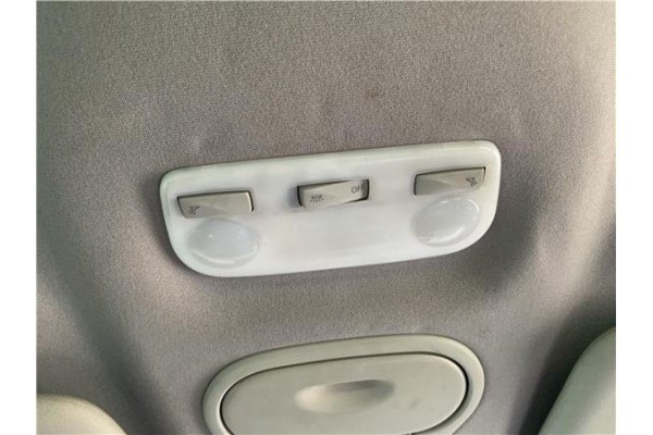 Recambio de luz delantero central techo para renault grand scénic iii (jz0/1_) 1.5 dci referencia OEM IAM 264300008R  