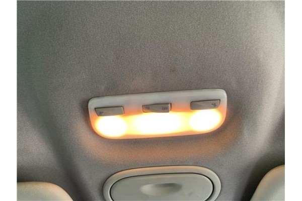 Recambio de luz delantero central techo para renault grand scénic iii (jz0/1_) 1.5 dci referencia OEM IAM 264300008R  