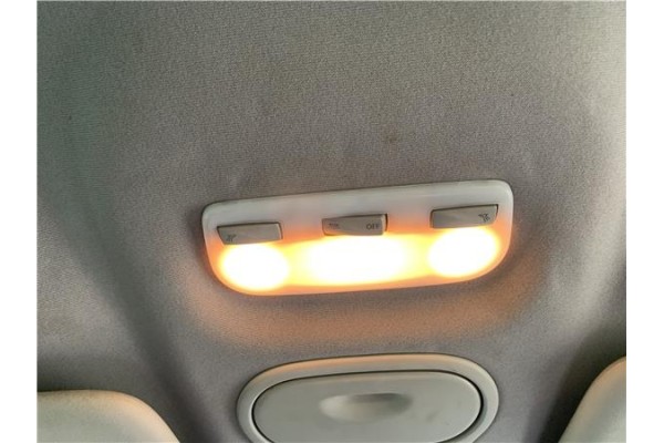 Recambio de luz delantero central techo para renault grand scénic iii (jz0/1_) 1.5 dci referencia OEM IAM 264300008R  