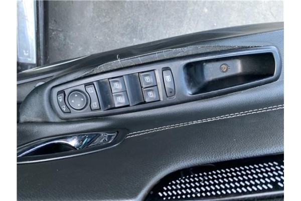 Recambio de mando elevalunas delantero izquierdo para renault grand scénic iii (jz0/1_) 1.5 dci referencia OEM IAM 809610017R  