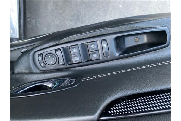 Recambio de mando elevalunas delantero izquierdo para renault grand scénic iii (jz0/1_) 1.5 dci referencia OEM IAM 809610017R  