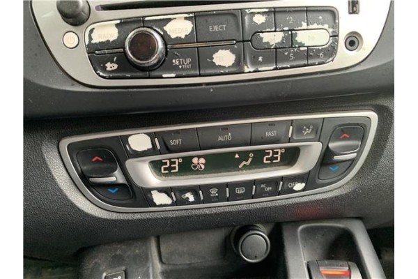Recambio de mandos climatizador para renault grand scénic iii (jz0/1_) 1.5 dci referencia OEM IAM 275103596R  