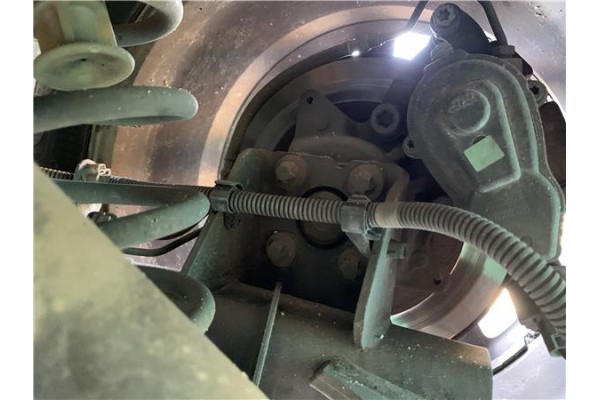 Recambio de mangueta trasero derecha para renault grand scénic iii (jz0/1_) 1.5 dci referencia OEM IAM 430423884R  