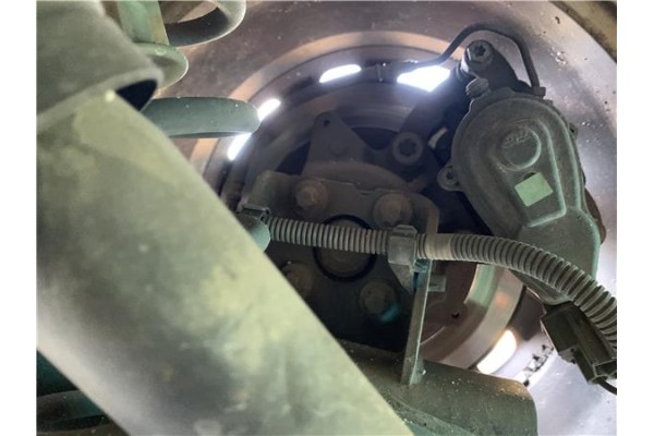 Recambio de mangueta trasero derecha para renault grand scénic iii (jz0/1_) 1.5 dci referencia OEM IAM 430423884R  