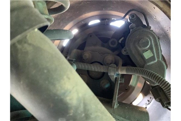 Recambio de mangueta trasero derecha para renault grand scénic iii (jz0/1_) 1.5 dci referencia OEM IAM 430423884R  