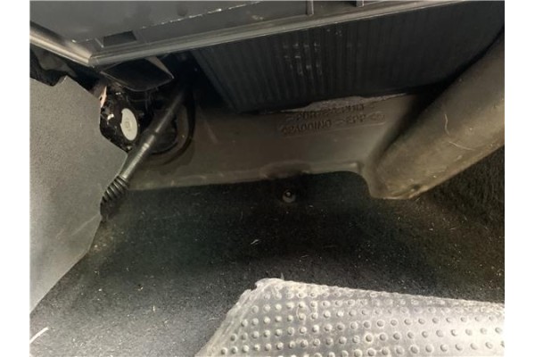 Recambio de motor calefaccion para renault grand scénic iii (jz0/1_) 1.5 dci referencia OEM IAM 272104937R  