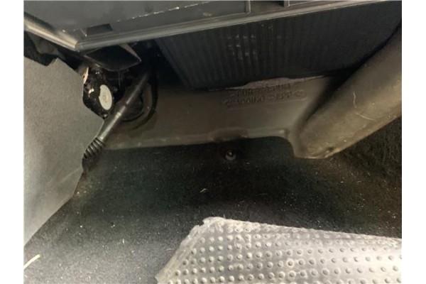 Recambio de motor calefaccion para renault grand scénic iii (jz0/1_) 1.5 dci referencia OEM IAM 272104937R  